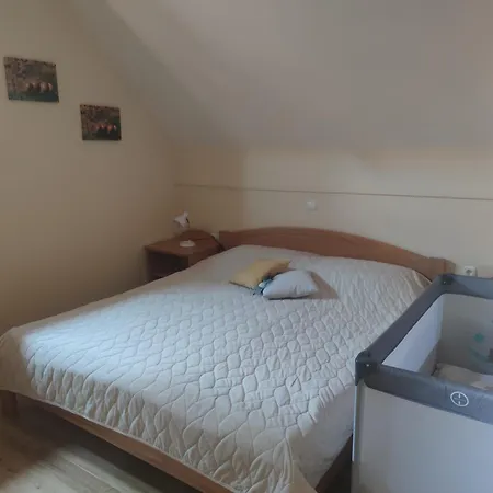 Demi108 - Terme Catez Apartamento *
